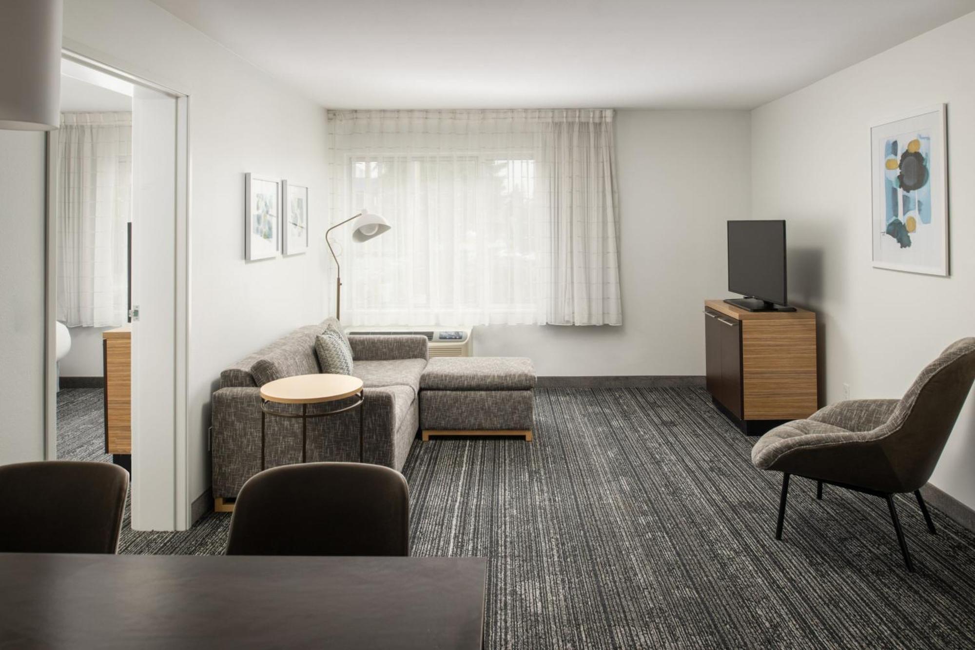Towneplace Suites By Marriott Олимпия Екстериор снимка