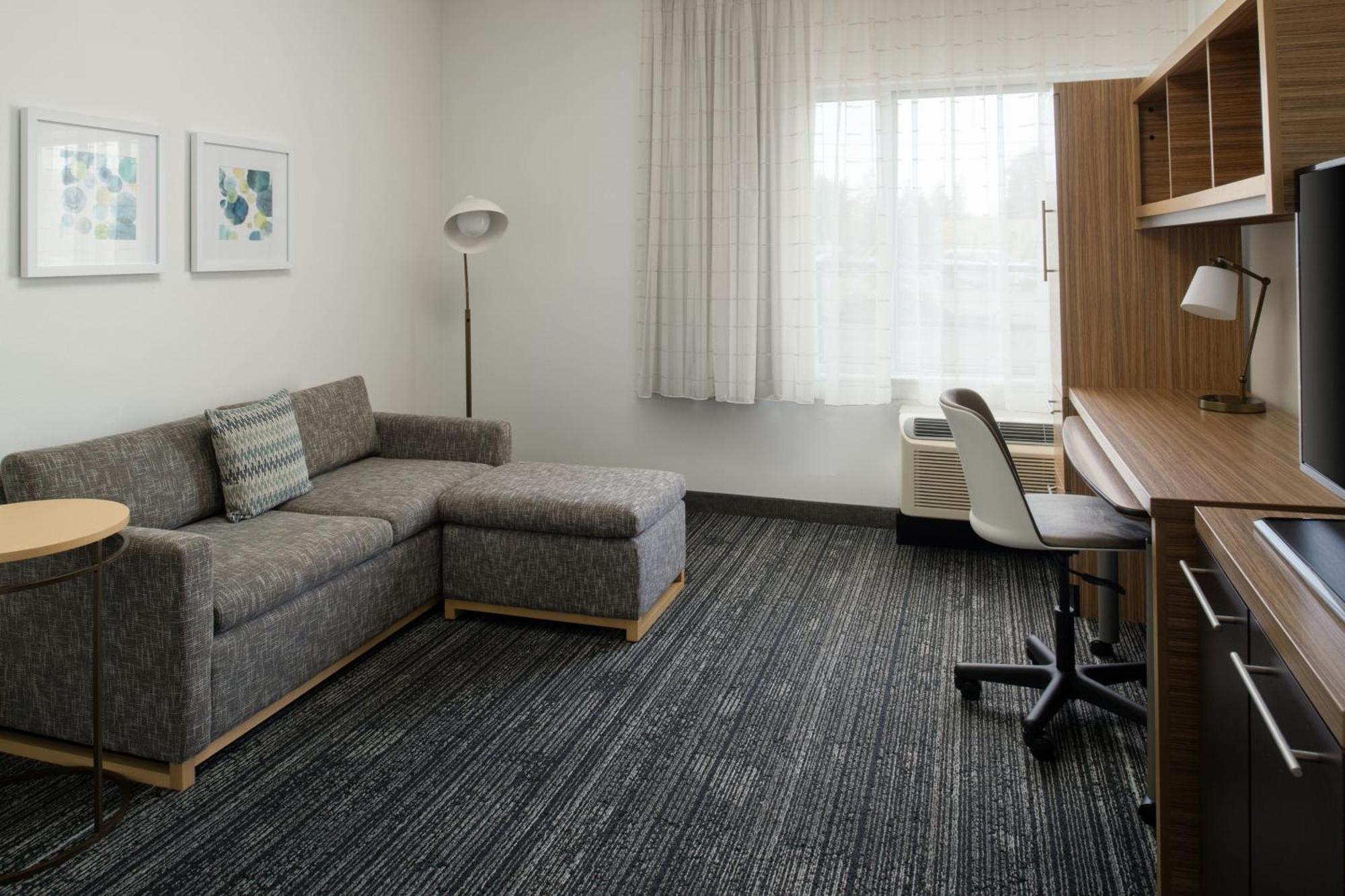 Towneplace Suites By Marriott Олимпия Екстериор снимка