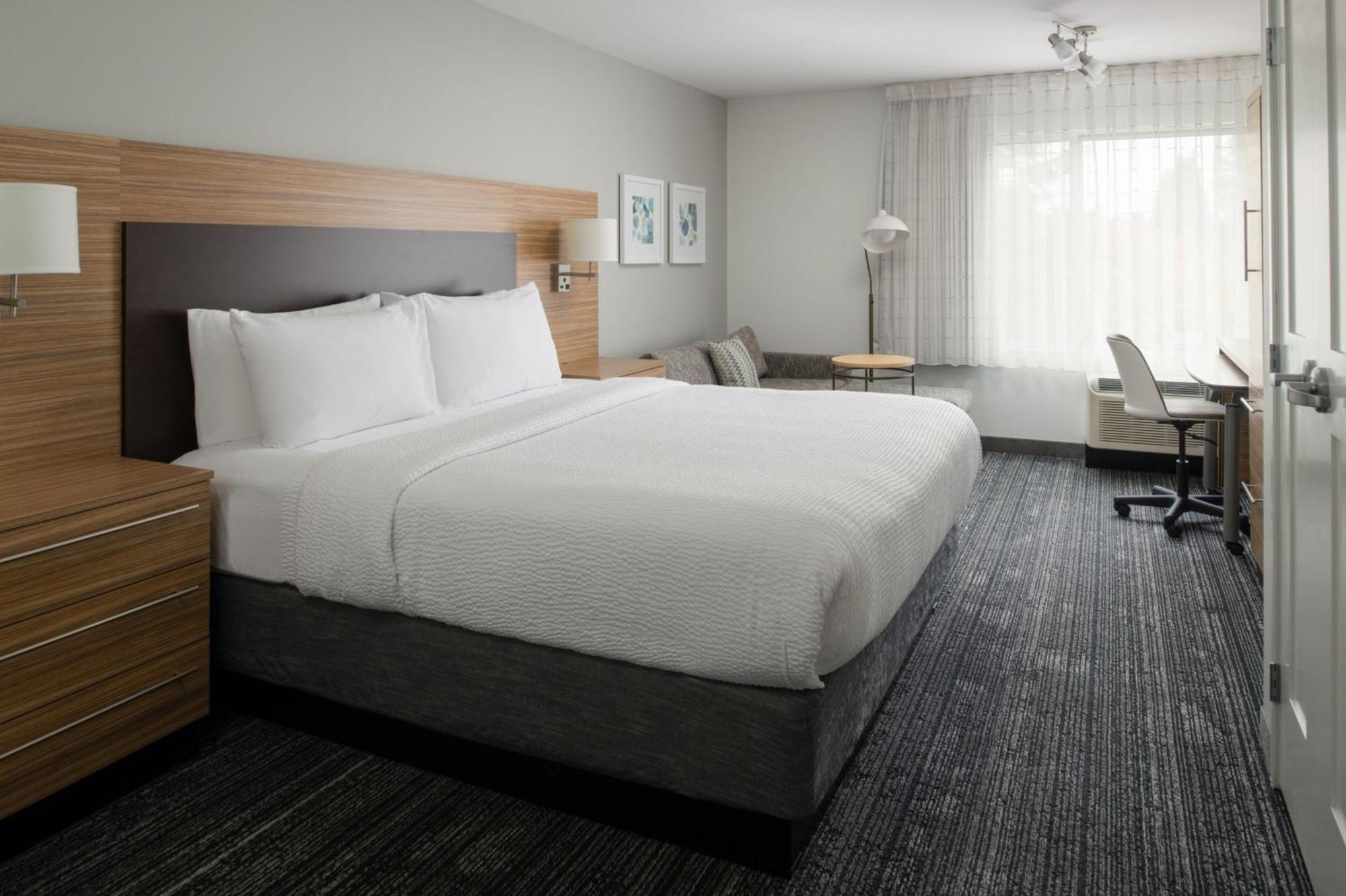Towneplace Suites By Marriott Олимпия Екстериор снимка