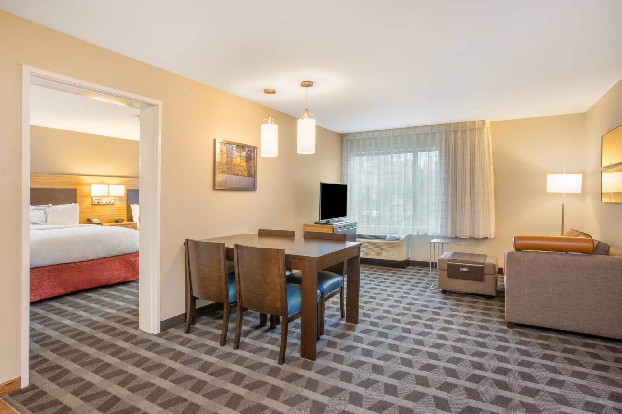 Towneplace Suites By Marriott Олимпия Екстериор снимка