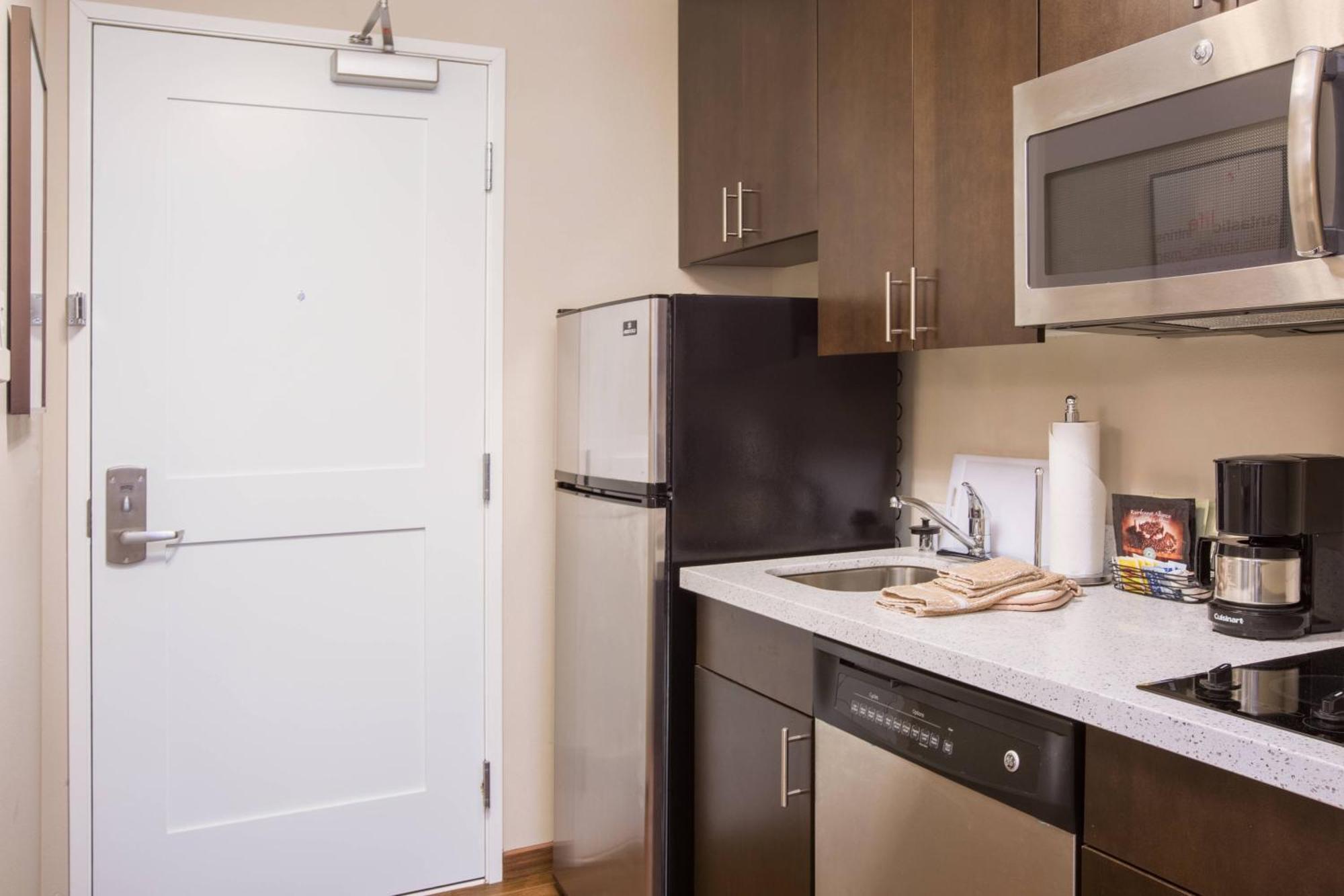 Towneplace Suites By Marriott Олимпия Екстериор снимка
